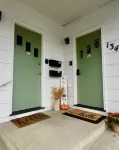 Charming 1-bedroom flat in lovely Corning 171 Cedar Arts Center附近的飯店