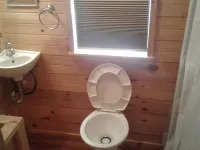 The Tiny House Experience 6m North of Mnt. View Ark. on N. Riverview Rd Cr 186 Hotels in Izard County