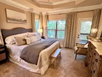 +New Listing+ Luxurious Lake Home w/ Private Dock 温斯頓縣酒店