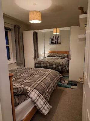 Modern 1st Floor Apartment on the outskirts of Bo'ness Hotels in 