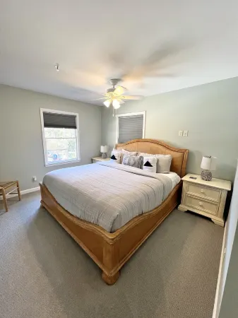 Downtown Beaufort Getaway Отели рядом с достопримечательностью «Spanish Moss Trail Train Depot»