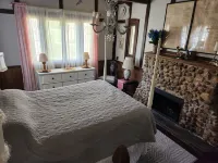 The "Frolic" Hotels in Pullman