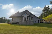 Hidden Acres Escape: A Bluegrass Retreat