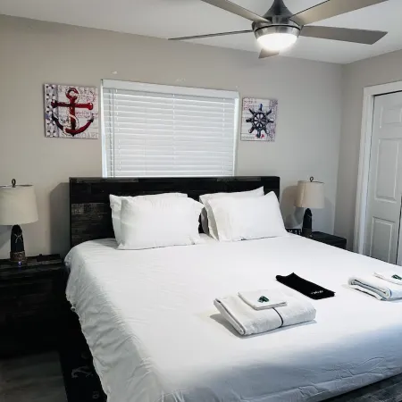 Jensen Beach Nautical Bliss Hideaway