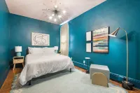 Spacious Victorian with Parking Available