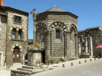 Au bon Endroit ! Maison de Ville de 100 m² au Pied du Rocher D'aiguilhe Hotels in Aiguilhe