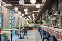 Together Co-Living Melbourne - bar
