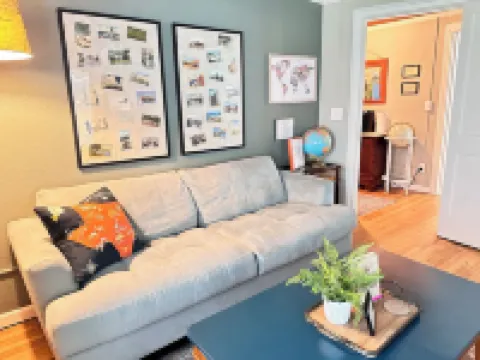 The Compass South, The Travelers Stay Near TSU