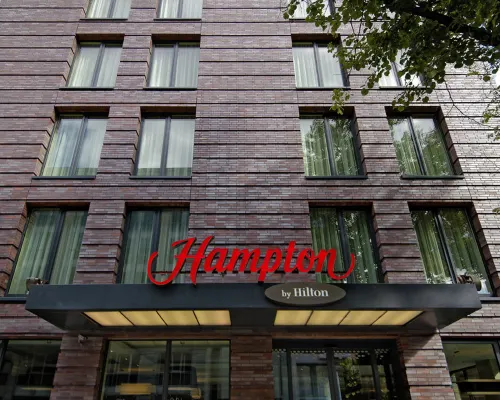 Hampton by Hilton Berlin City West Hotels near Schiller Theater
