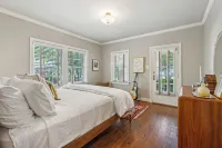 Charming Tudor in East Dallas Neighborhood Hotels near The Dallas Arboretum and Botanical Garden