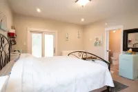 Tranquil Sugarland Retreat Close to Airport/Metro - Homestays