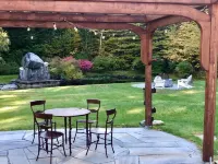 Spacious home on picturesque grounds with stunning views.  Quechee - Woodstock 퀴치 호텔