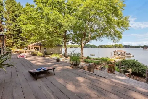 Luxurious Lake Norman Lakehouse w/Boat Dock & Ramp