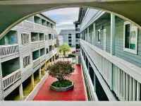 COME L@@K!! Beautiful condo across the street from the ocean!!! Hotels near The Boutique