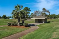 Edith's Bungalow in Beautiful Seascape! - Great Vacation Value and location!