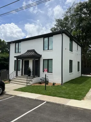 2 BR Townhome in downtown Homewood next to SOHO