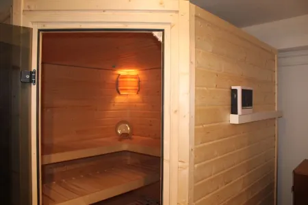 House with winter garden and patio