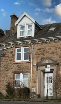 Station View, Dunblane Sleeps 2 Hotels near Dunblane