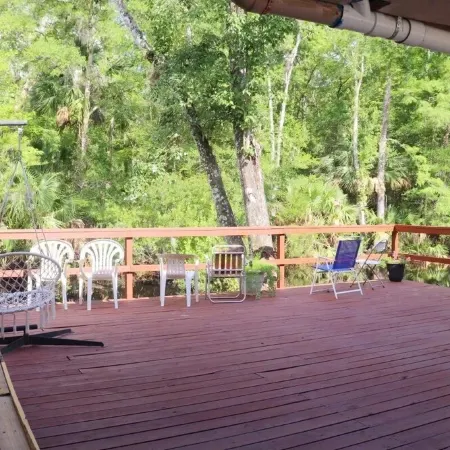The River House - Island Getaway on the Steinhatchee River Отели в г. Дикси