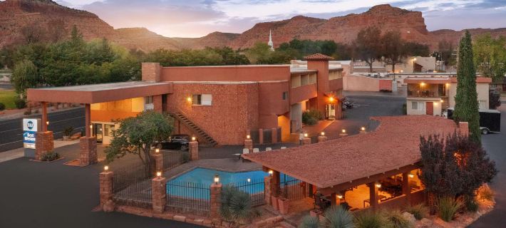 Best Western Red Hills Hotels in Kane County