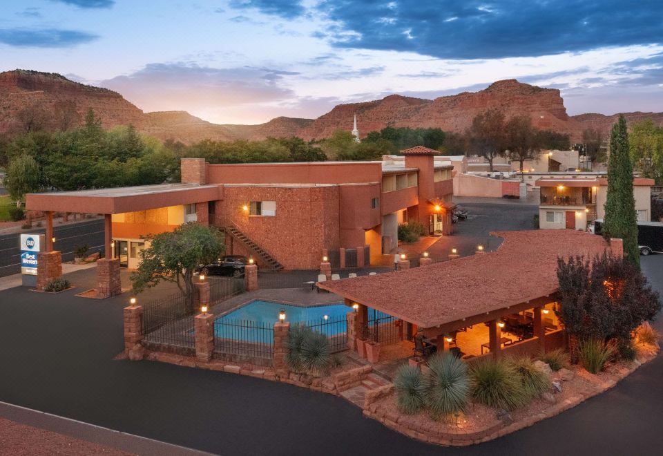 hotel overview picture