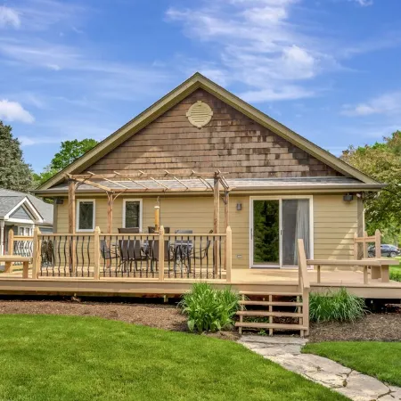 Great place to stay in Warrenville
