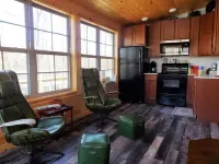 Hoot Owl Cabin - Lakefront 2-Loft Cabin with Stairs to the Shoreline!