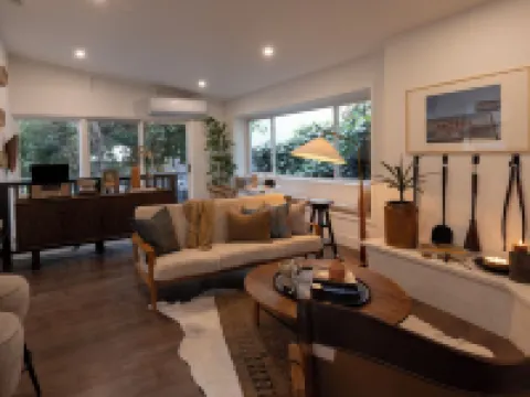 Birds Nest of Topanga - Boho Chic and Minutes from Beach and Topanga Village!! Hotels in Topanga