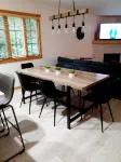 REST IN THE  FOREST RECENTLY REMODELED VILLA WALKING DISTANCE FROM STARVED ROCK
