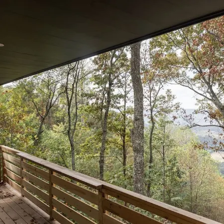 Two Bedroom Modern Tiny House with Bluff Views, Huge Windows!