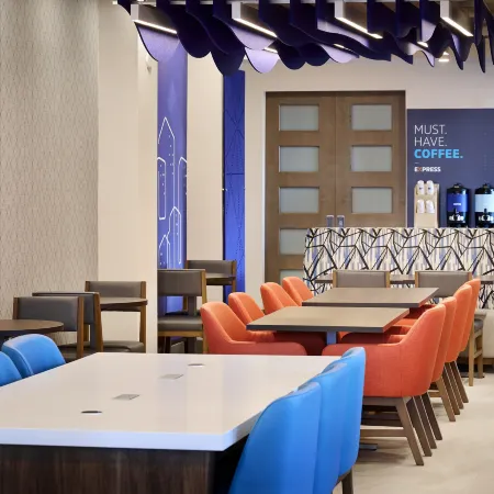 Holiday Inn Express HAMILTON - UPPER JAMES by IHG