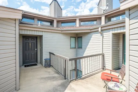 Orchid On The Water - w/ Boat Slip On Lake Hamilton!