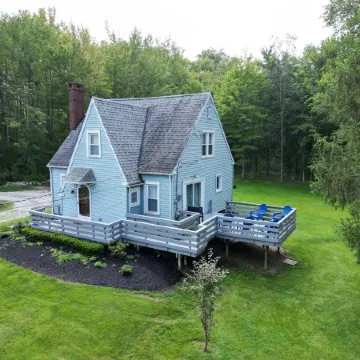 Cozy- SPIRE, Winery Tours, GOTL, Beach