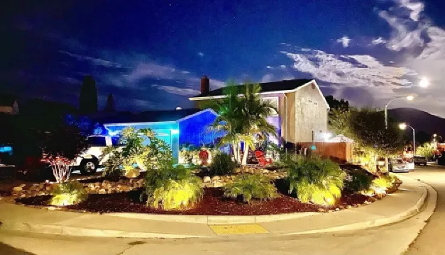 Clear Sky Paradise - Pool, Jacuzzi, Hiking & More!