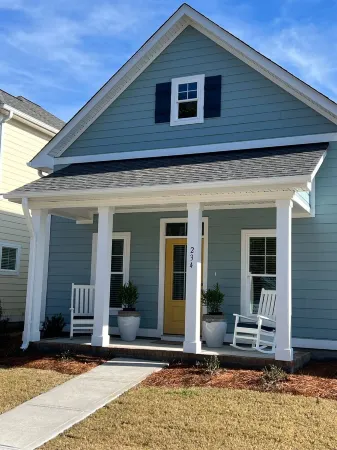 New Beaufort home at Beau Coast Retreat for ultimate comfort and fun!