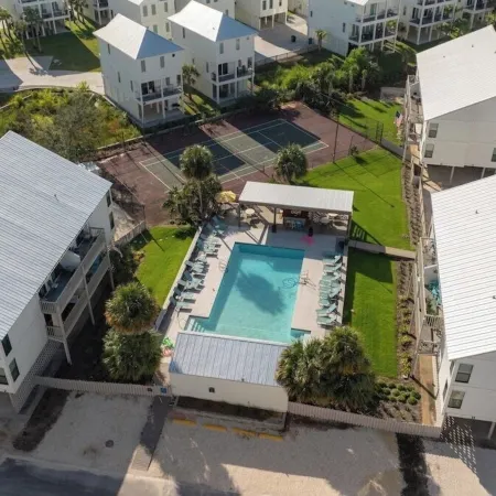 Cotton Bayou 2A is a private beach getaway! Condo located on the 1st floor