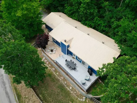 Beaver Bluff - Close to Eureka & Dam Site Lake Park