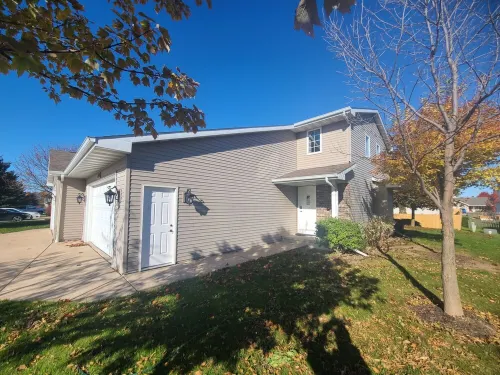 Convenient to Green Bay's beltline where you can get anywhere in 15 minutes.