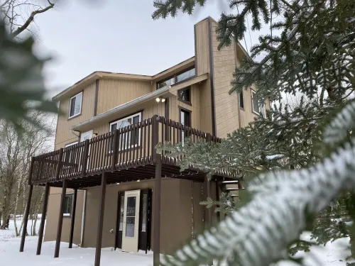 Quite Family Ski Cabin w/ Bonus BR. Wet Bar, Pool Table and Foosball Table