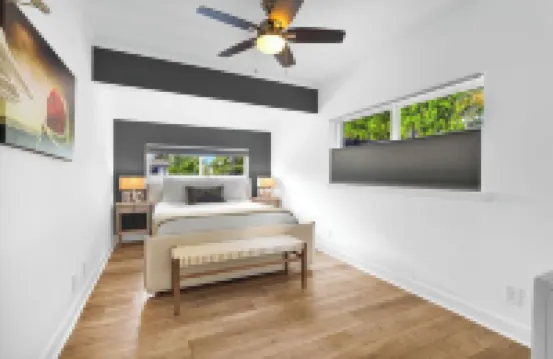 Newly Renovated Beach Area Villa Cabana with Heated Pool