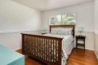 Cozy All Hardwood Home w Private Pool Near Enloe & Csuc - 3 étoiles