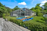 Big Cypress with POOL & Hot Tub!