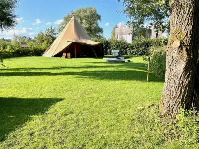 Cosy Cottage for Family Fun with Log-Burner, Spa, Private Parking, EV & Pools