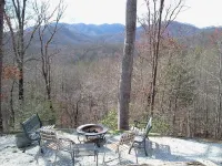 Come and enjoy Bryson City! Just minutes from NOC, Deep Creek, GSMNP, Fishing!!!