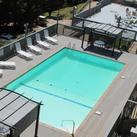 Treehouse Condos - Branson