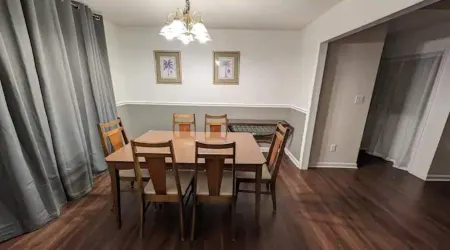 Haven - Uptown/Airport Corridor Отели рядом с достопримечательностью «Hot trends»