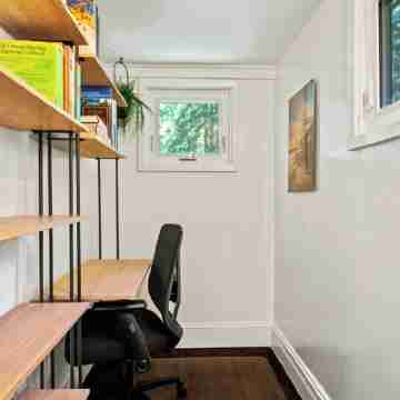 Bohemian Redwood Retreat for Extended Stays Others