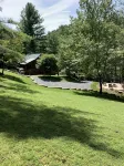Secluded Mountain Home Nestled in a Private River Community, Wi-Fi, Fire Pit,