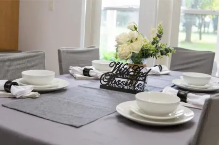 Ginnie Springs Hidden Scuba Oasis Retreat!   Only 1 minute from Ginnie Springs