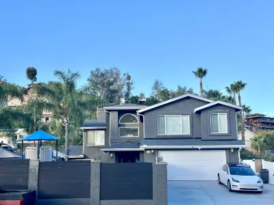 Sleeps 40+ NEW Luxury Private Resort with Pool Golf Arcade Spa Playground Poker Hotels near Walmart Supercenter
